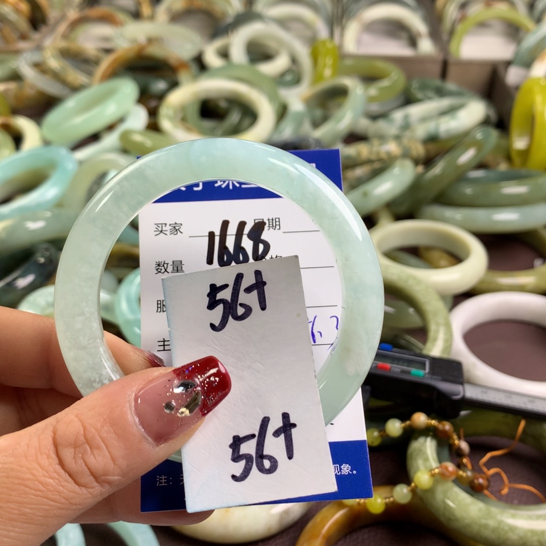 蛇纹石玉手镯未镶嵌糖*萌1668