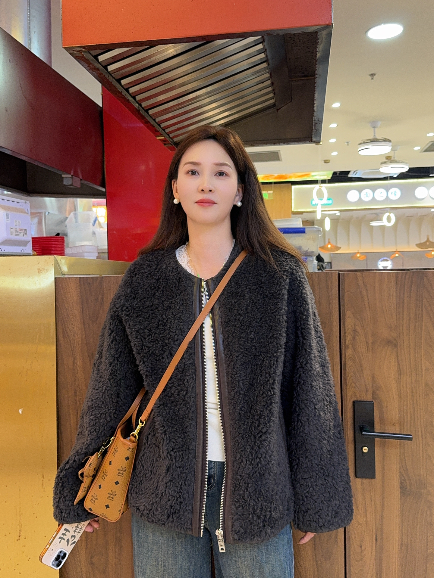 MZ1003 常规款春秋正肩袖女短款短外套韩版小香风秋冬外套