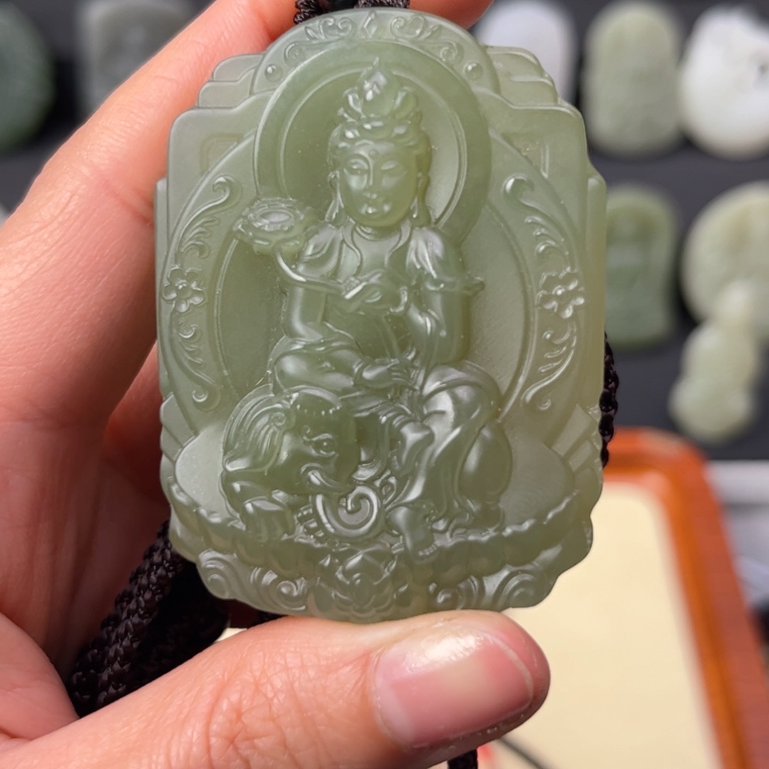 和田玉颈饰未镶嵌失***亮