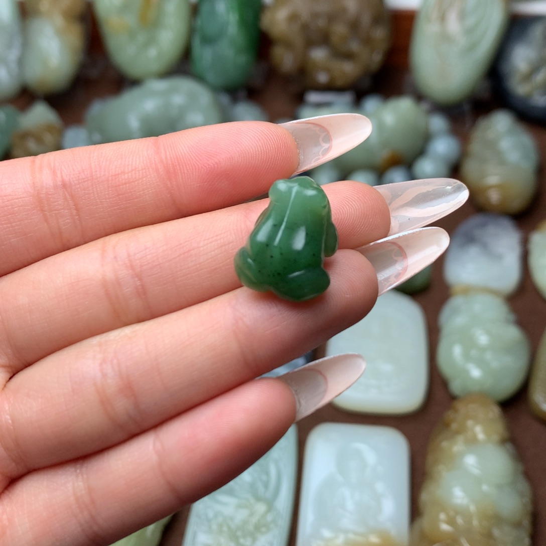 和田玉挂件未镶嵌