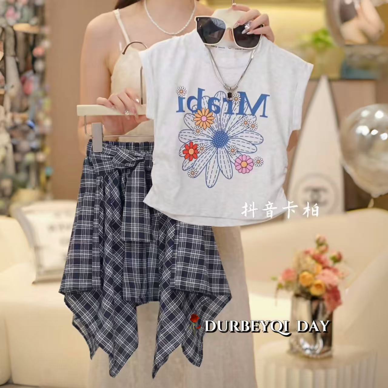 DURBEYQI/朵贝奇女童2025夏季新款卡通短袖格子百搭裙子套装5445