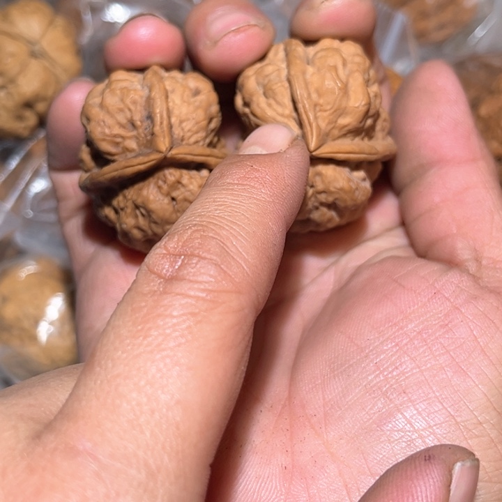文玩核桃吊坠滇西21