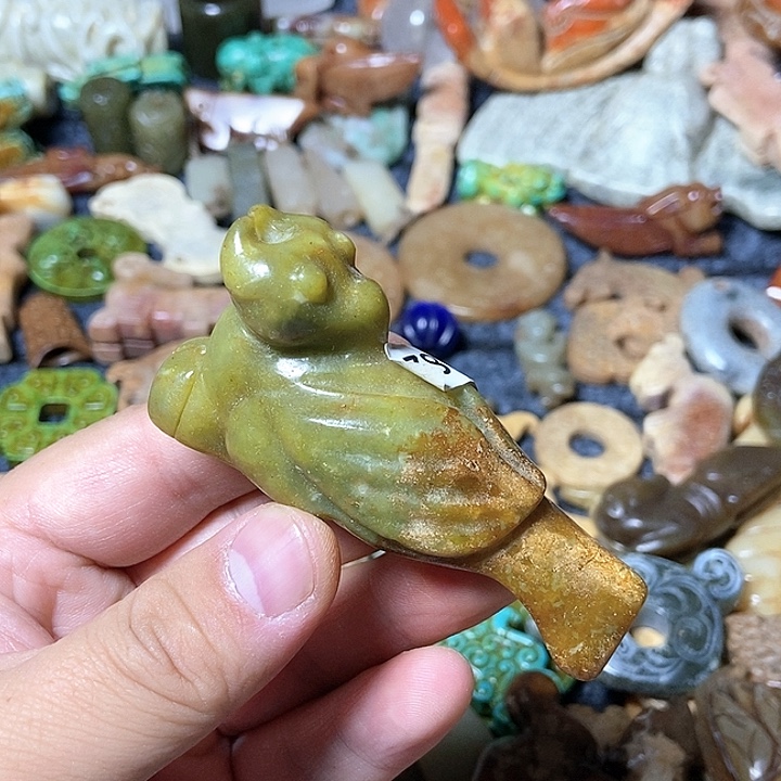 和田玉未镶嵌颈饰162