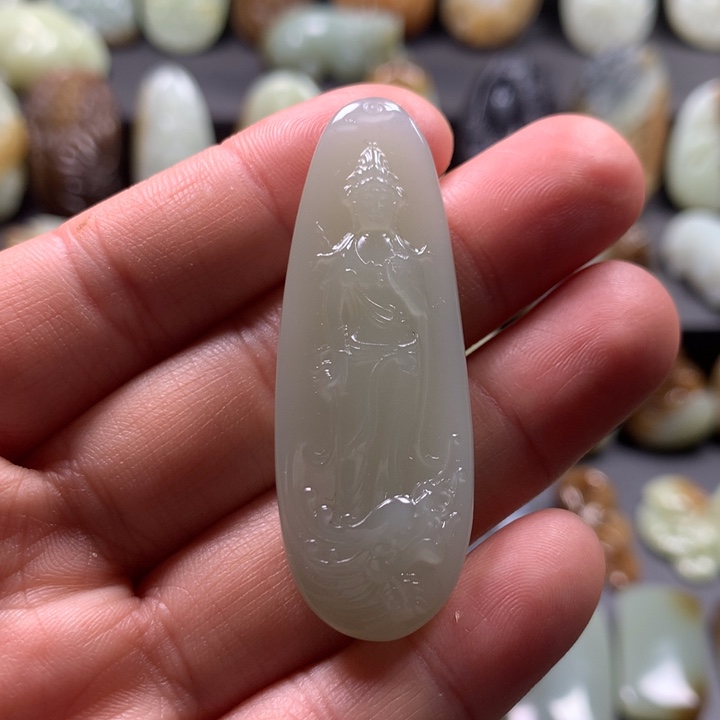 和田玉（糖玉）颈饰未镶嵌