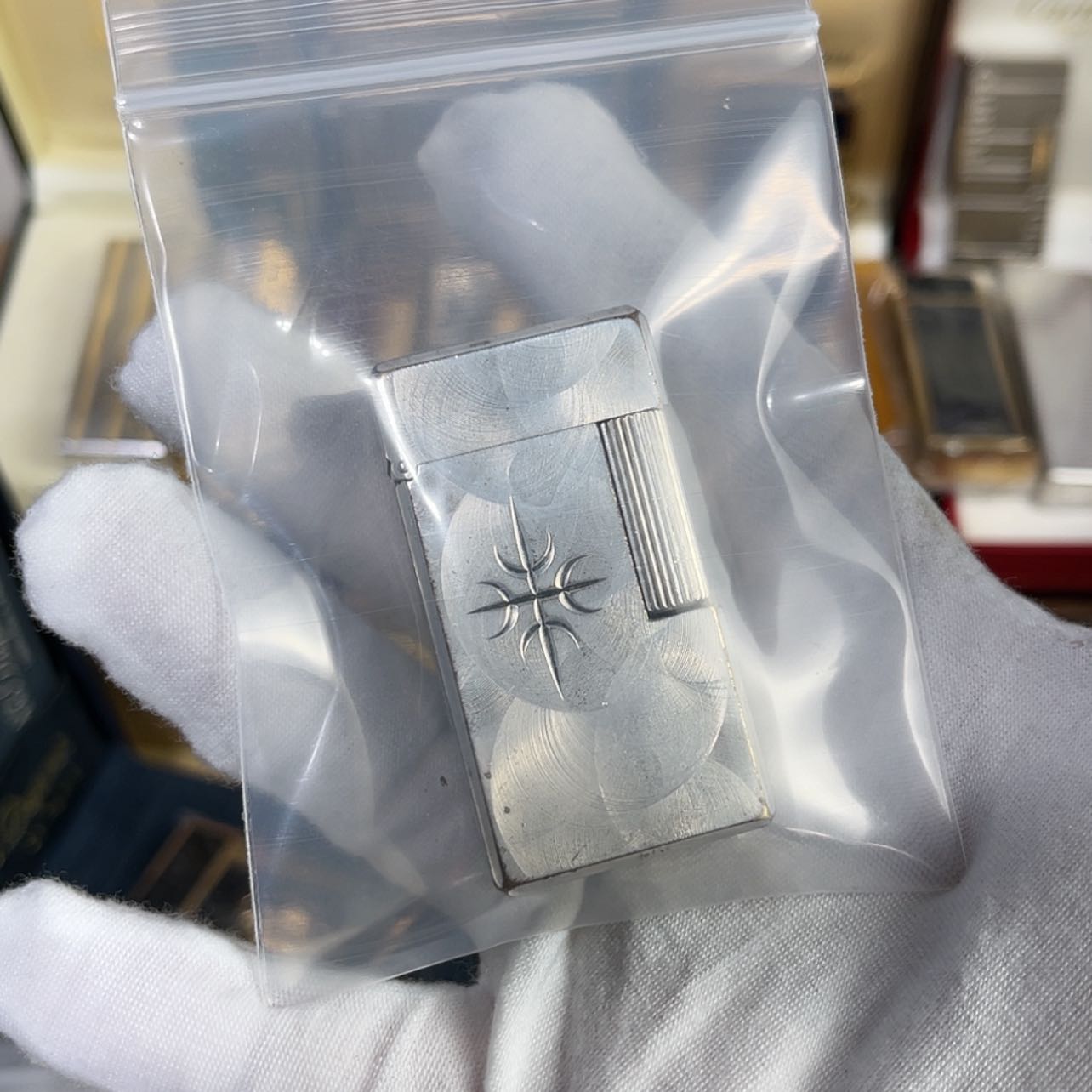 【闪购商品】华****e中古打火机