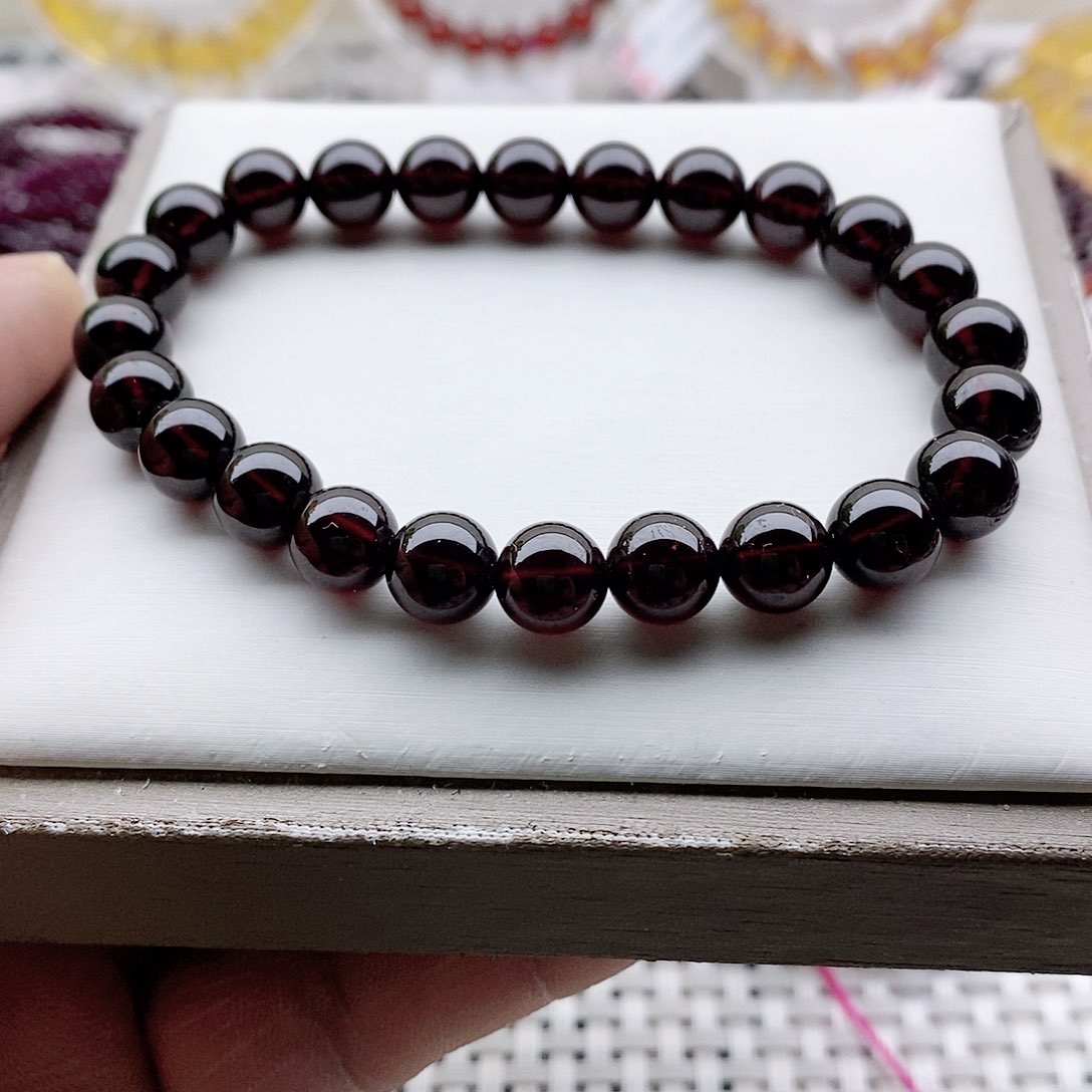 【闪购商品】石榴石手链未镶嵌8.5