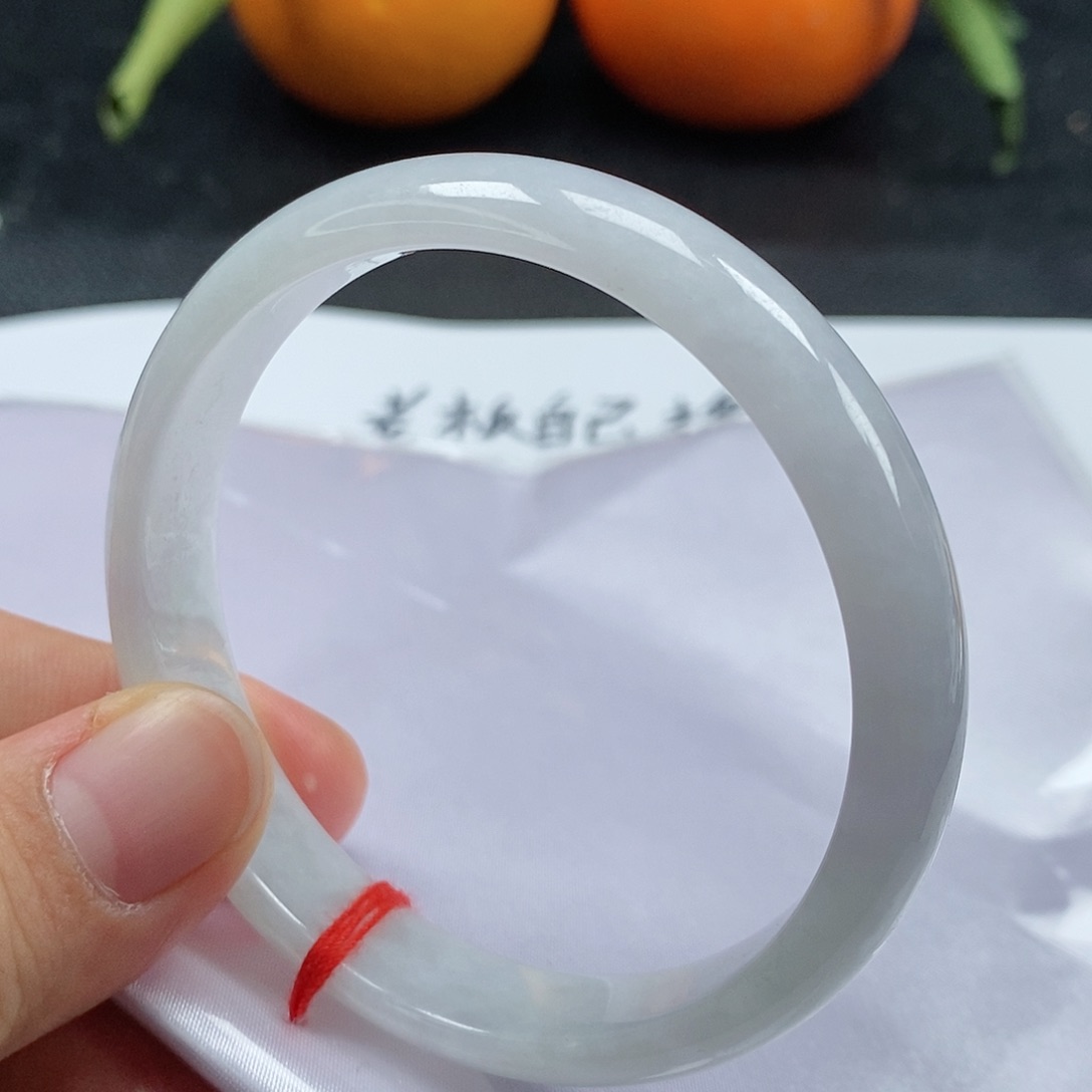 【闪购商品】翡翠手镯未镶嵌242号