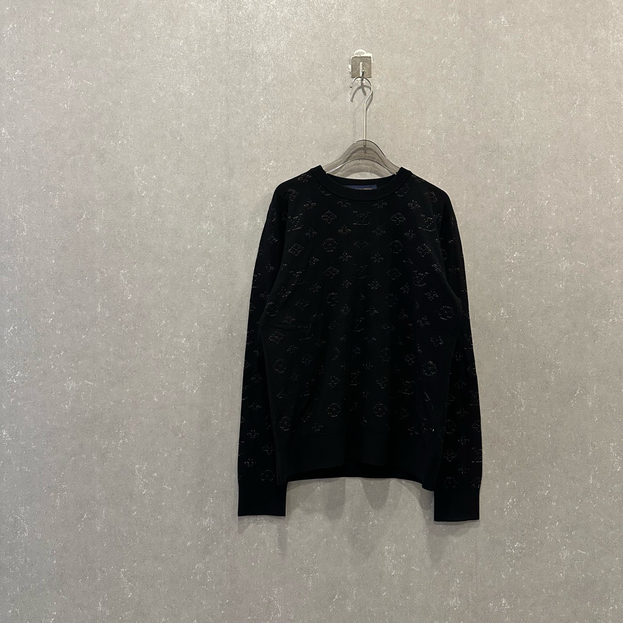 LOUIS VUITTON  路易威登 纯色印花抽针圆领衫  S码/99新/003371