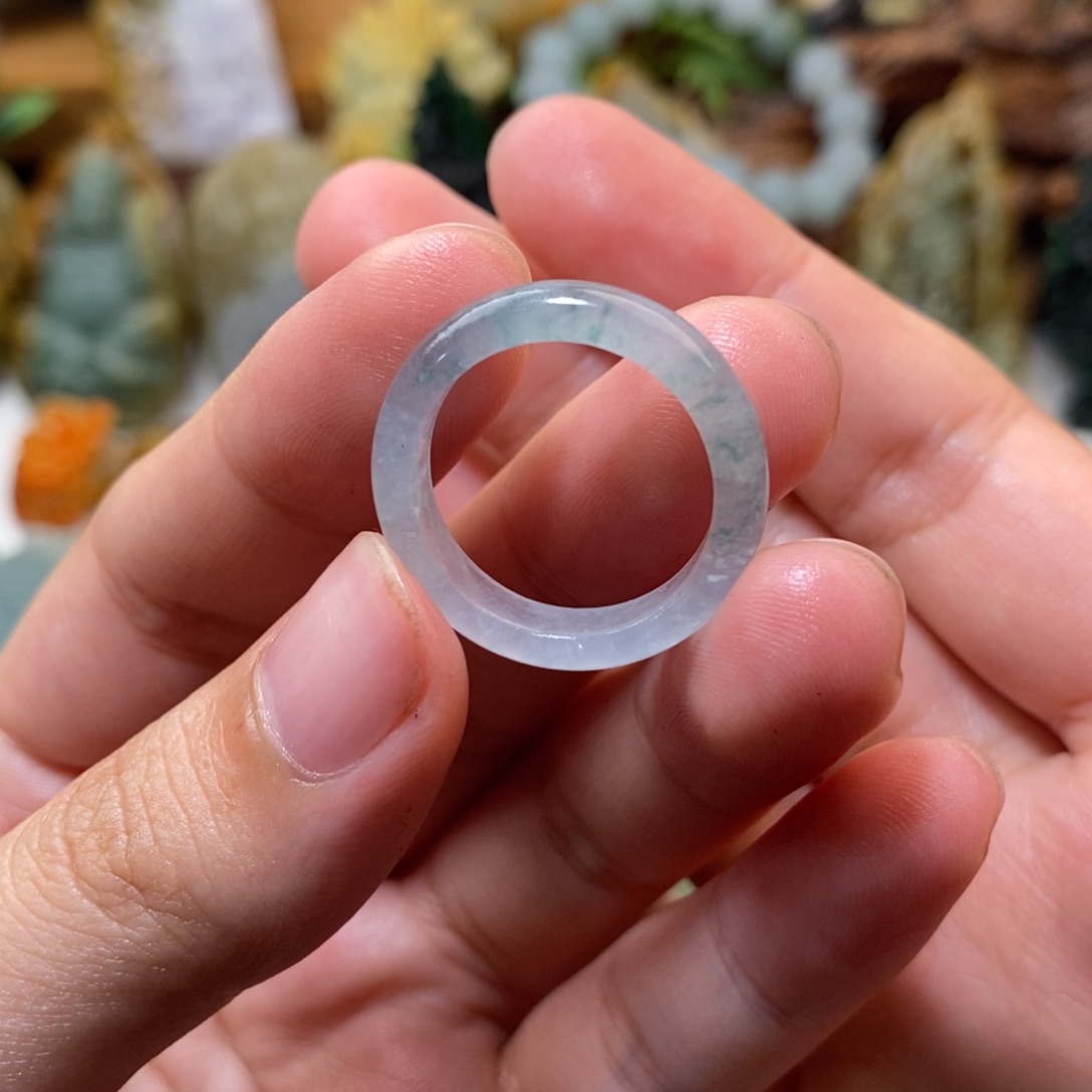 奥***好定制翡翠未镶嵌翡翠