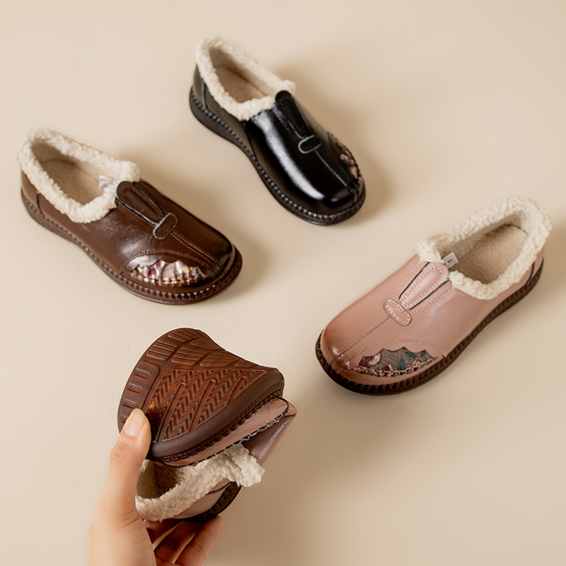 6605B冬季加绒真皮大码保暖软底轻便舒适百搭复古妈妈鞋中老年