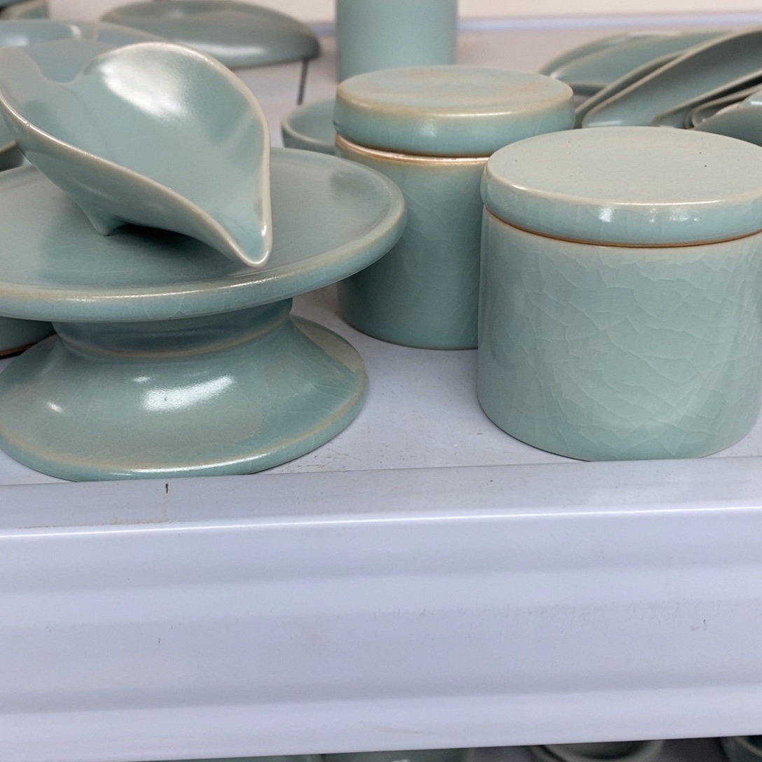 摆件B****g抱朴汝瓷仿古微瑕