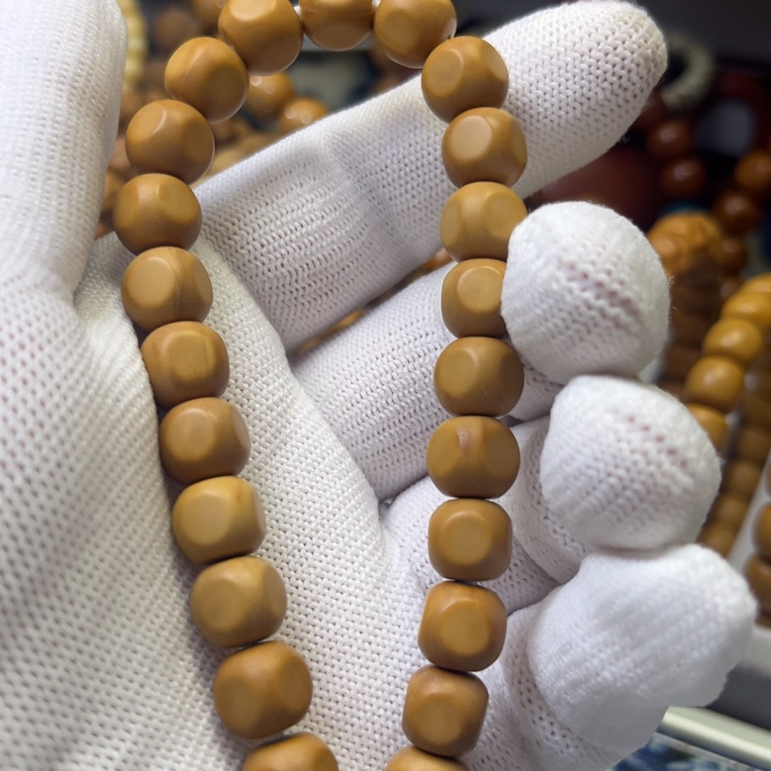 猴头核桃吊坠六方反油8+