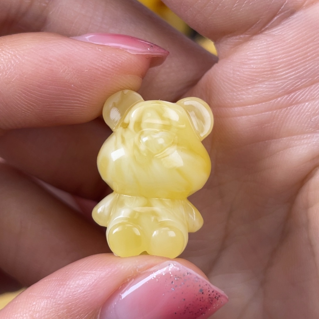 琥珀裸石未镶嵌蜜蜡