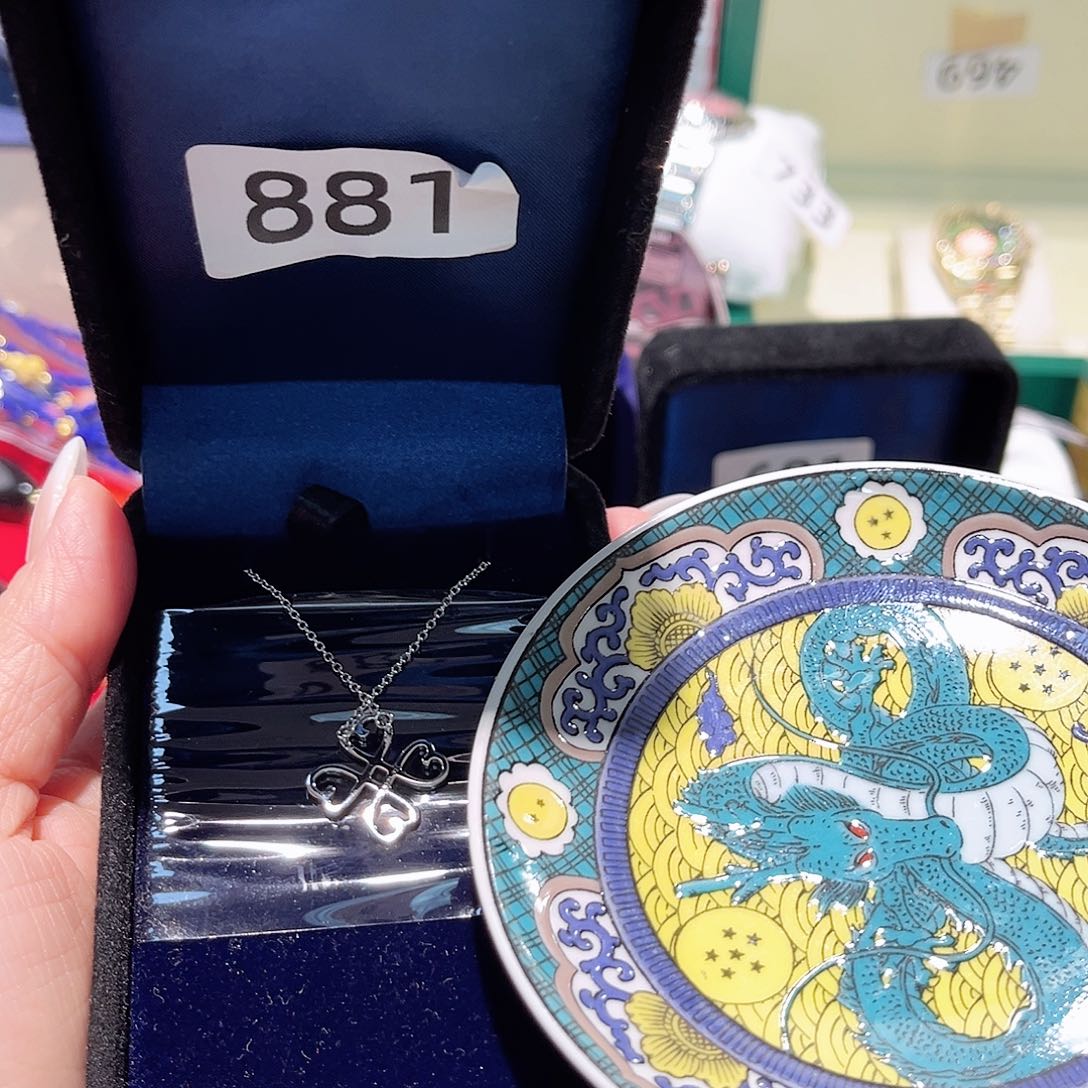 瓷片 Bvjbhhghhhhhjjjhhhhh