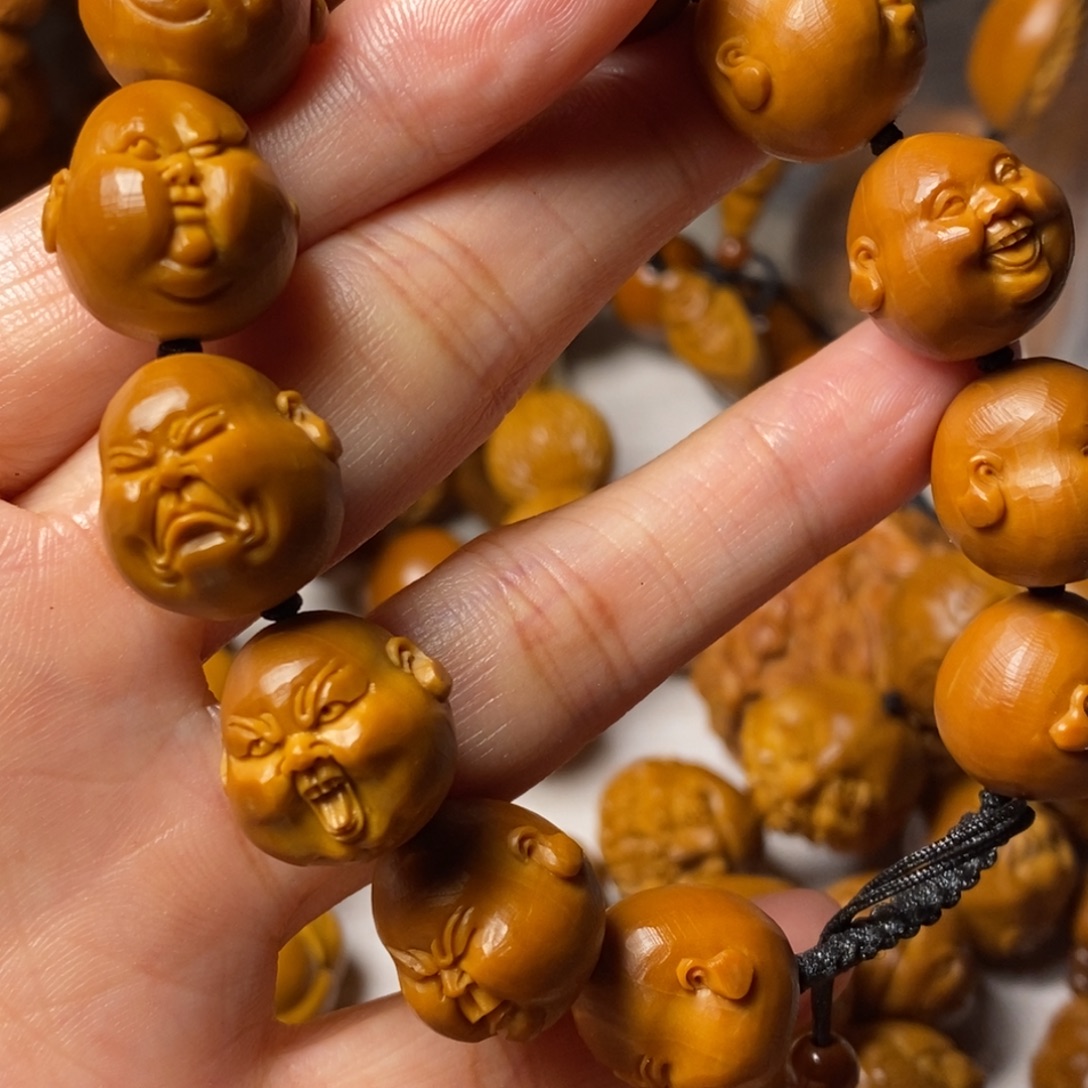 周***子手串/手链橄榄核百态精品