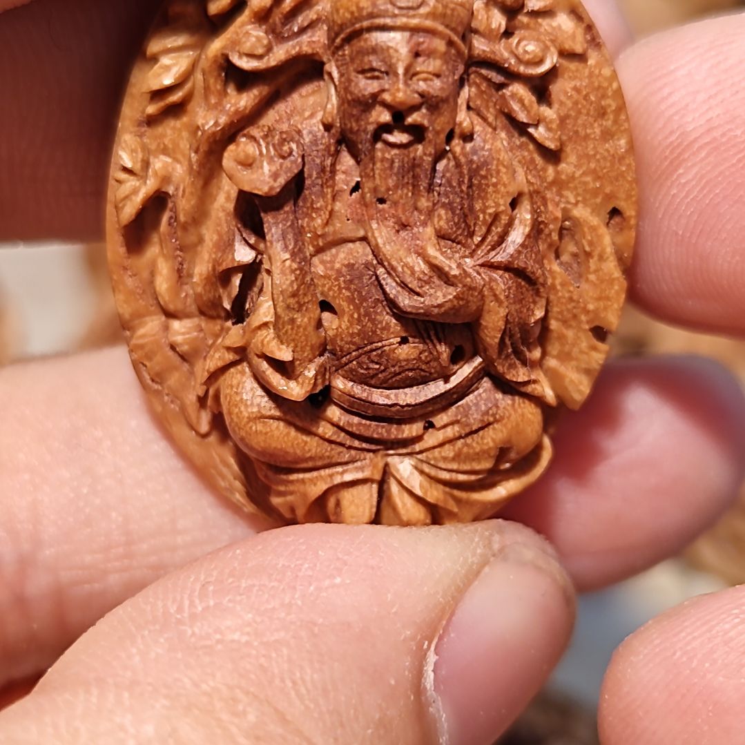 桃核纯手工雕刻文财神（微瑕）