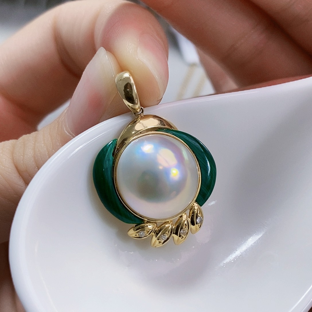 18K金镶嵌拼合珍珠（马贝珠）拍20发1日本原装极光h**o