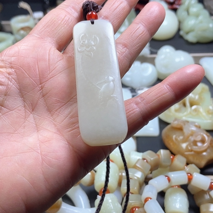 和田玉挂件未镶嵌