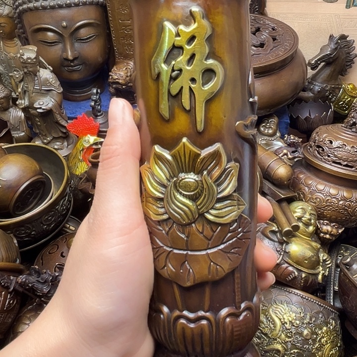 铜器摆件老王直播间