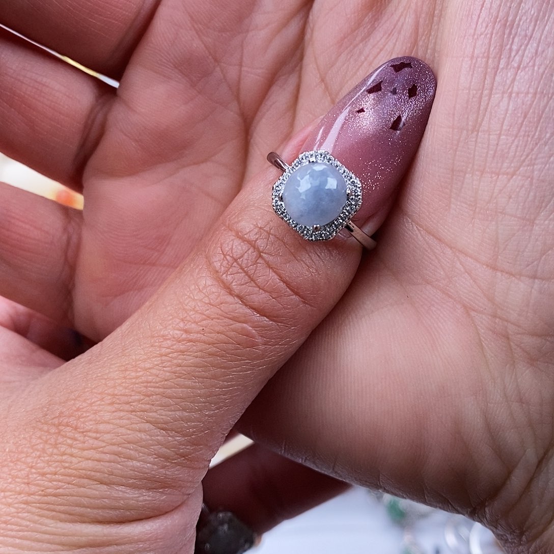 晗***贝翡翠未镶嵌戒指缅甸