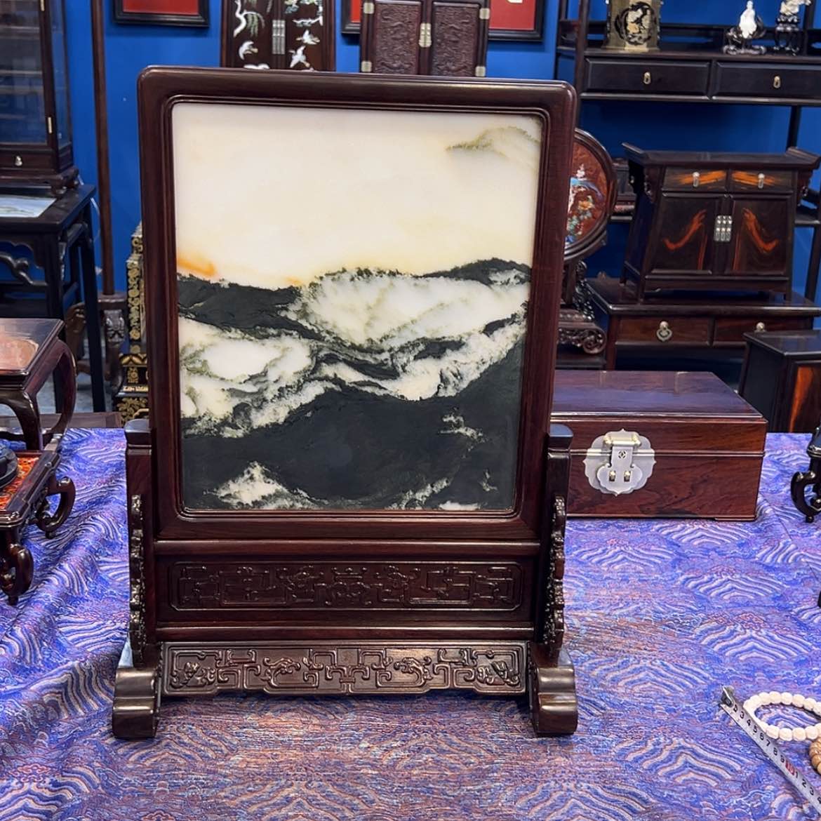 【闪购商品】红酸枝木类成套家具台屏