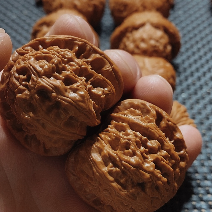 核桃手串/手链明*文玩核桃白狮子