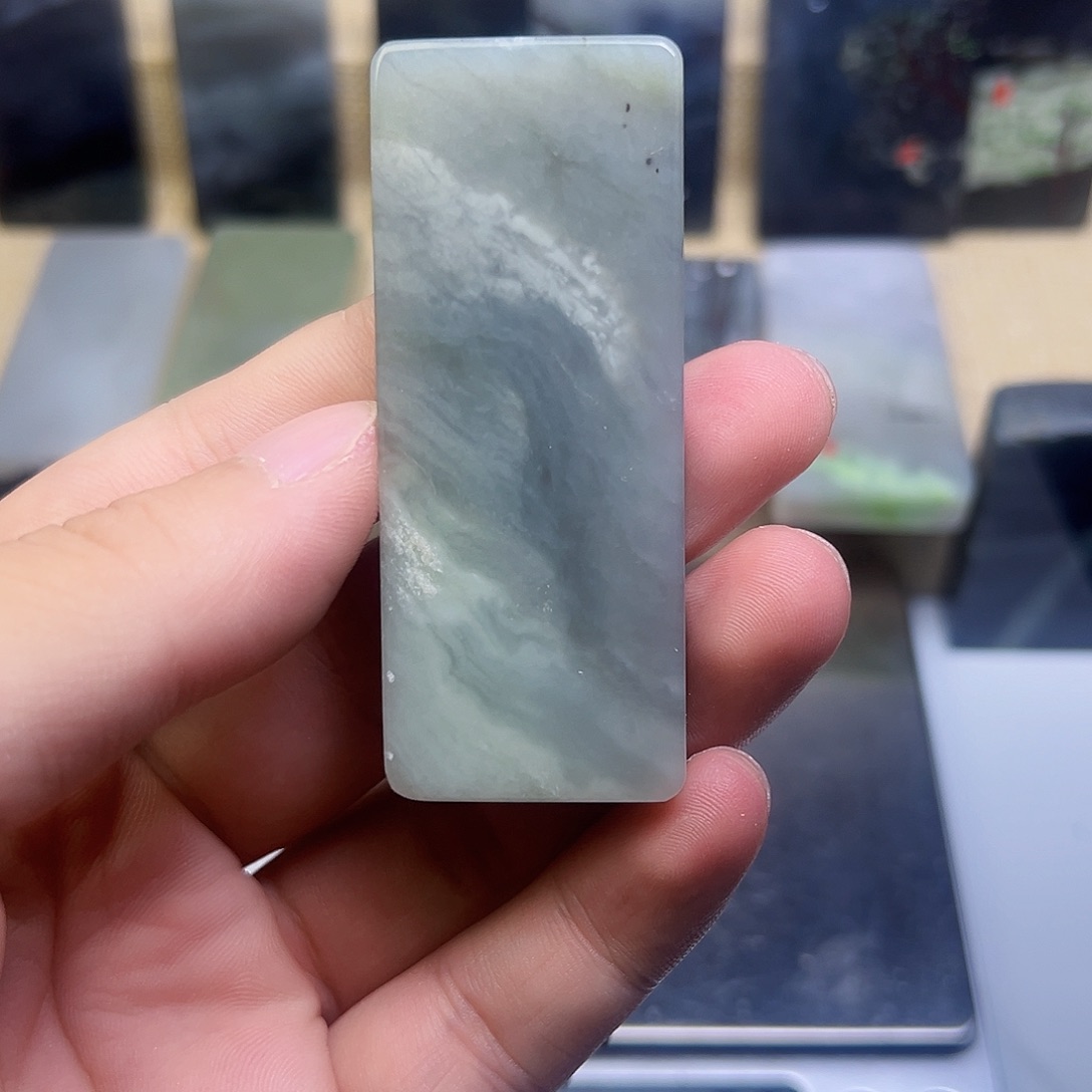 和田玉未镶嵌珠宝半成品