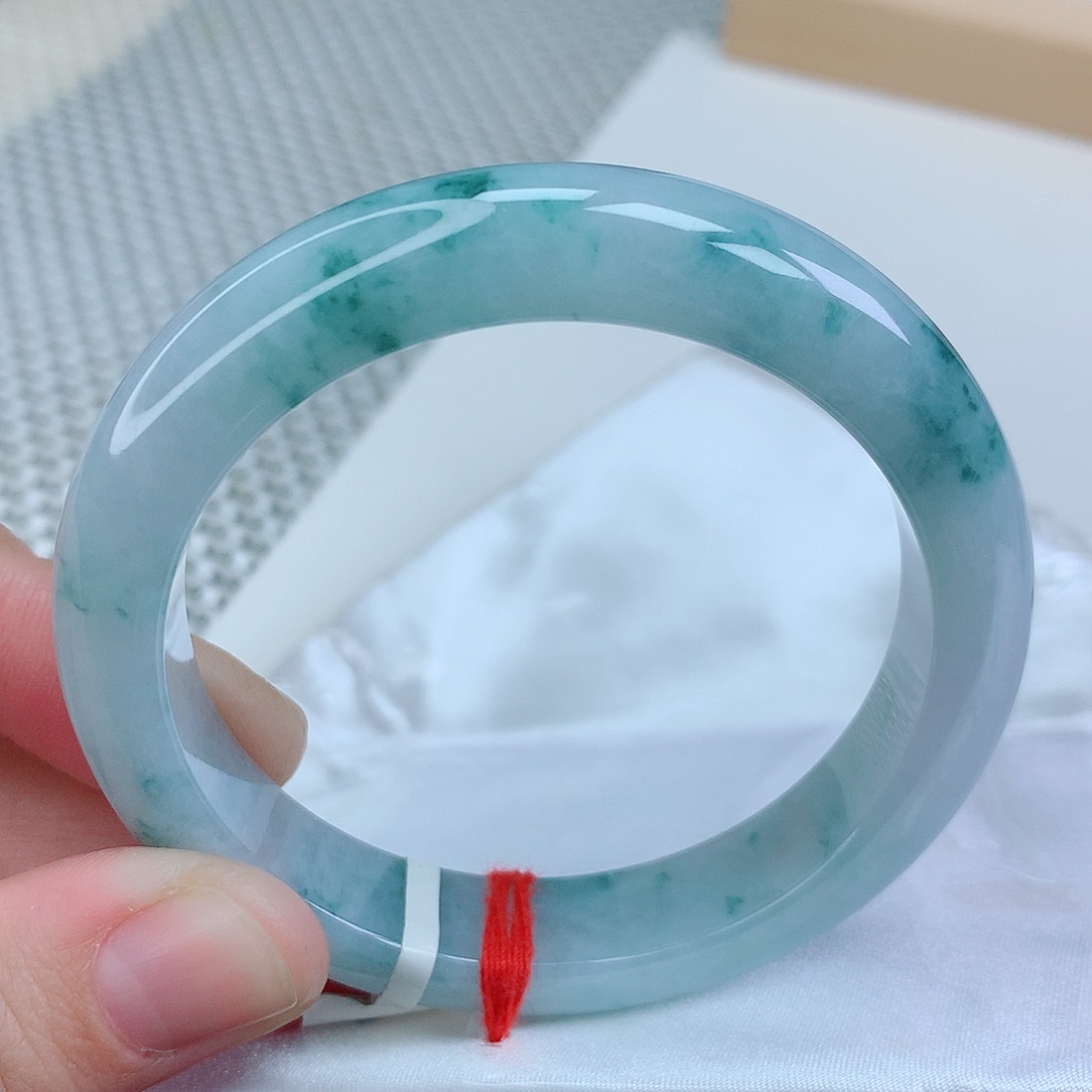 翡翠未镶嵌手镯58圈口