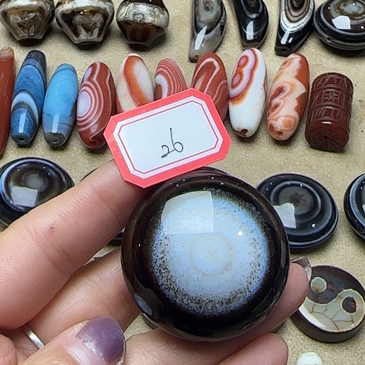 锦***美玛瑙/玉髓未镶嵌珠宝半成品26