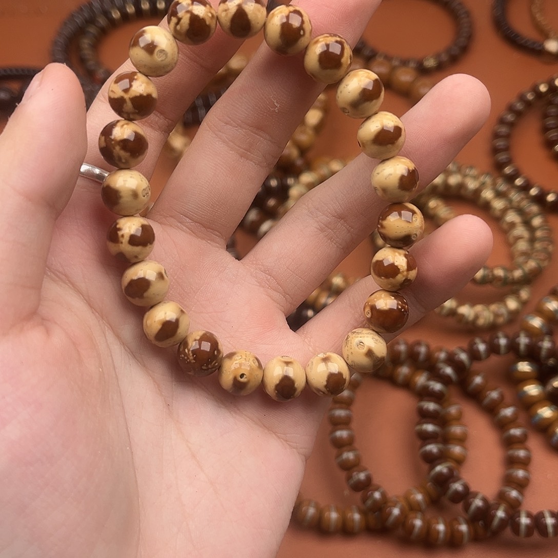 爱***美手串紫金鼠紫金鼠42