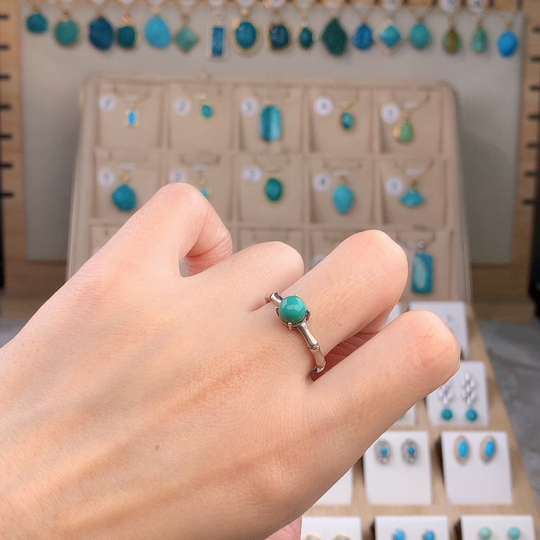 绿松石银S925镶嵌耳饰