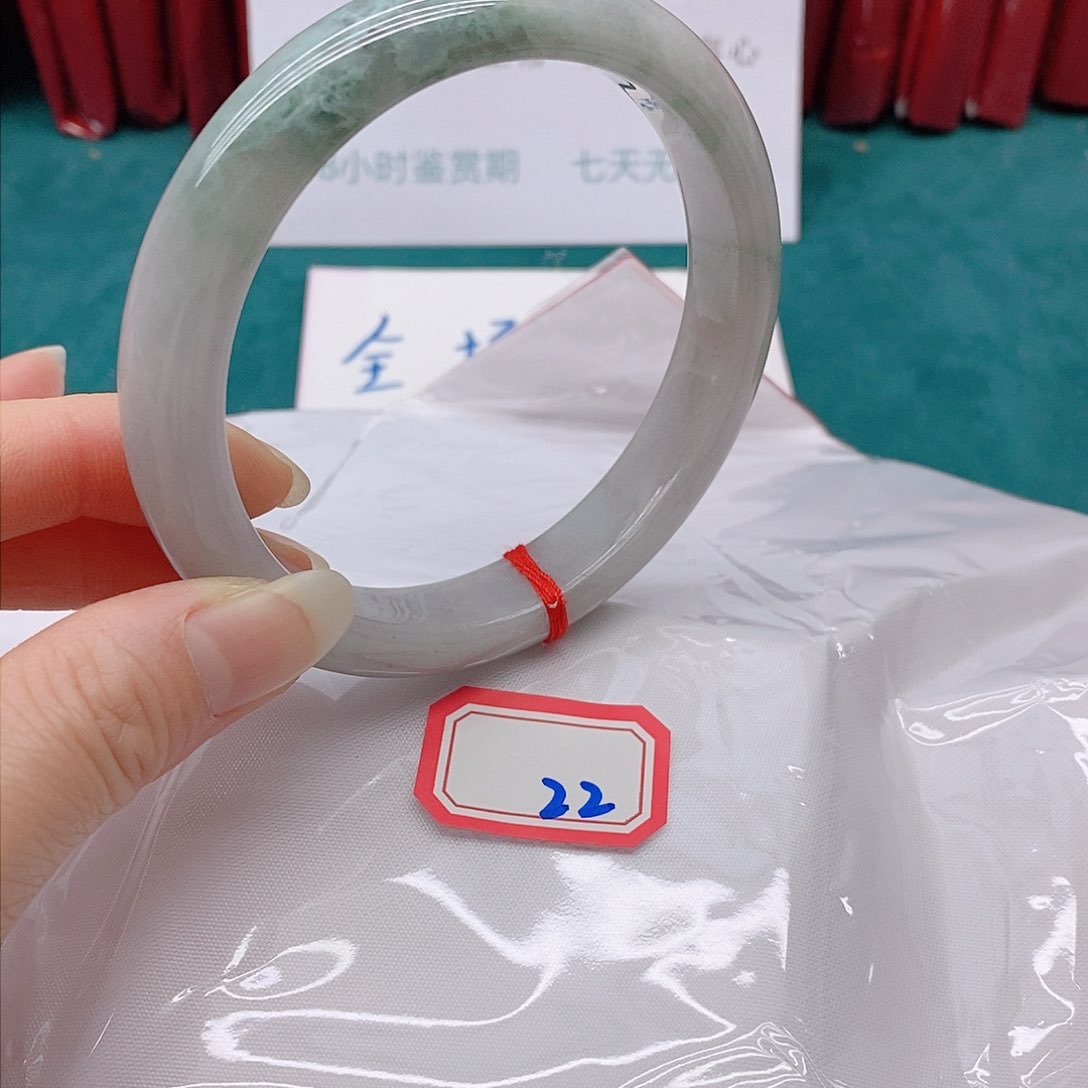 翡翠手镯未镶嵌张**…222222222