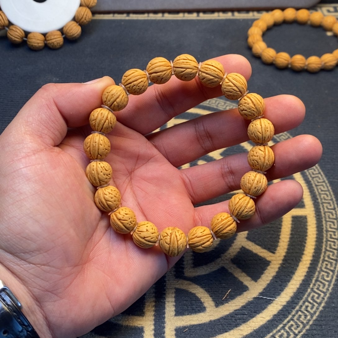 桃核吊坠12小金豆交朋友桃核