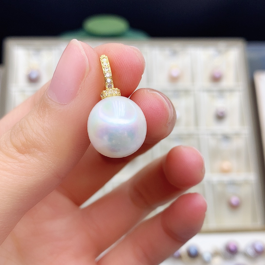 淡水珍珠颈饰合金