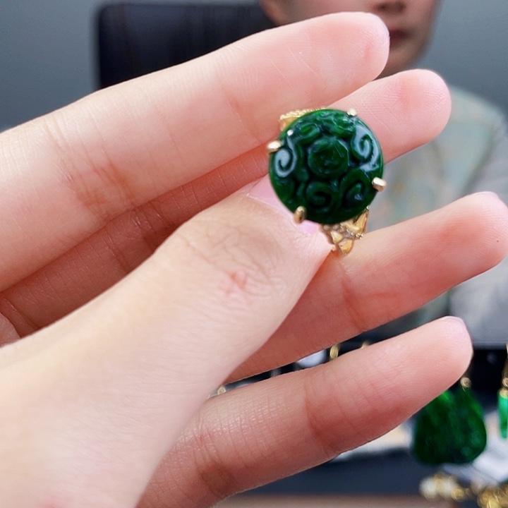 翡翠戒指银S925镶嵌饰品