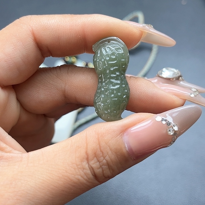 【闪购商品】颈饰未镶嵌和田玉