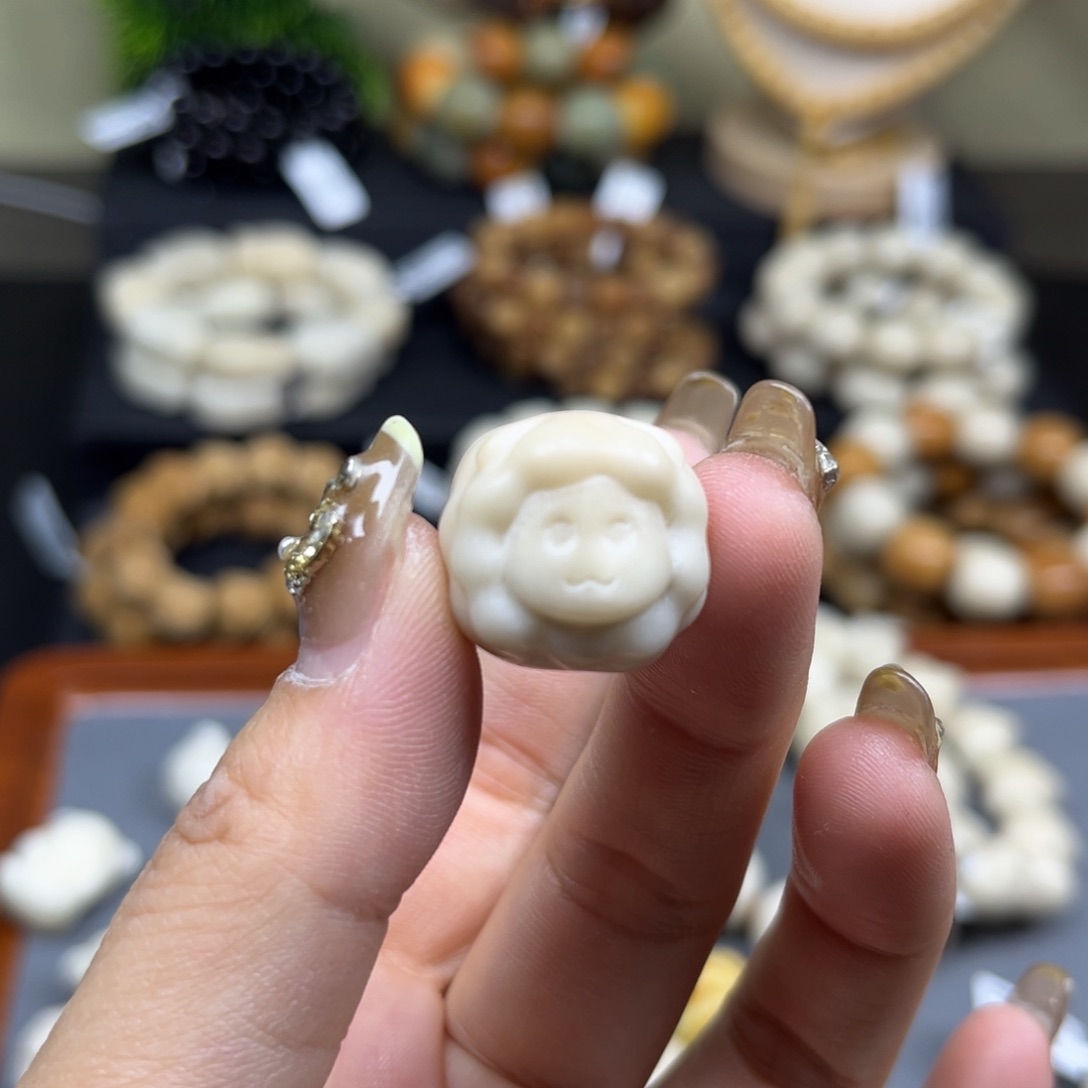 菩提根/象牙果吊坠1.16.33绵羊