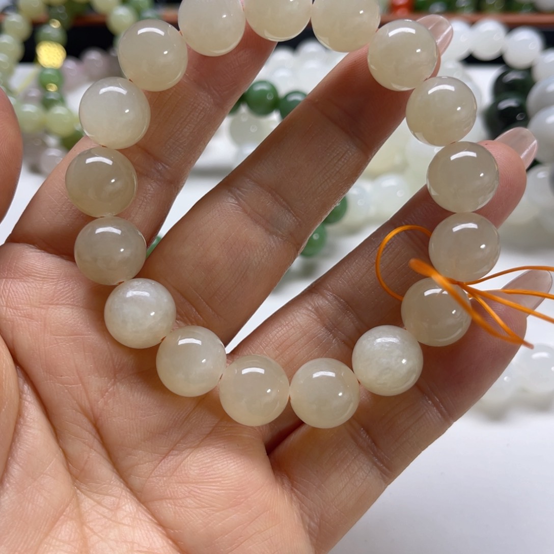 未镶嵌手链和田玉