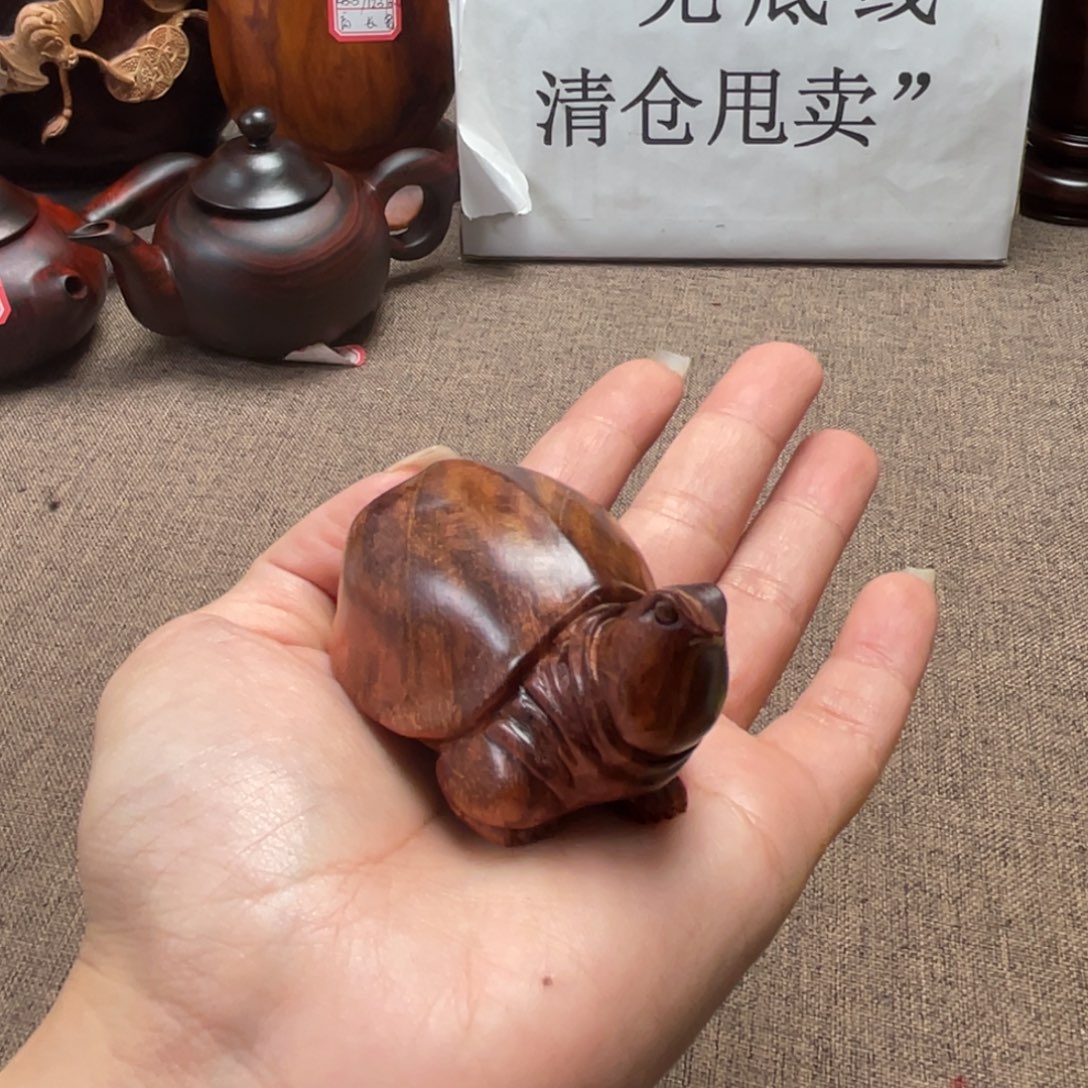 黄花梨/降香黄檀乌龟