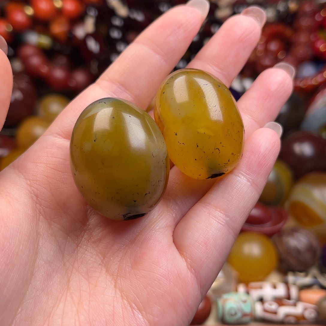 灰***3玛瑙/玉髓未镶嵌颈饰