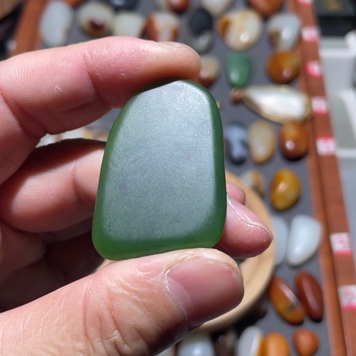 和田玉（糖玉）未镶嵌挂件