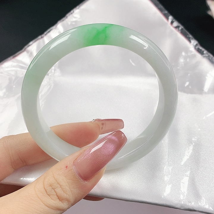 未镶嵌手镯翡翠翡翠068