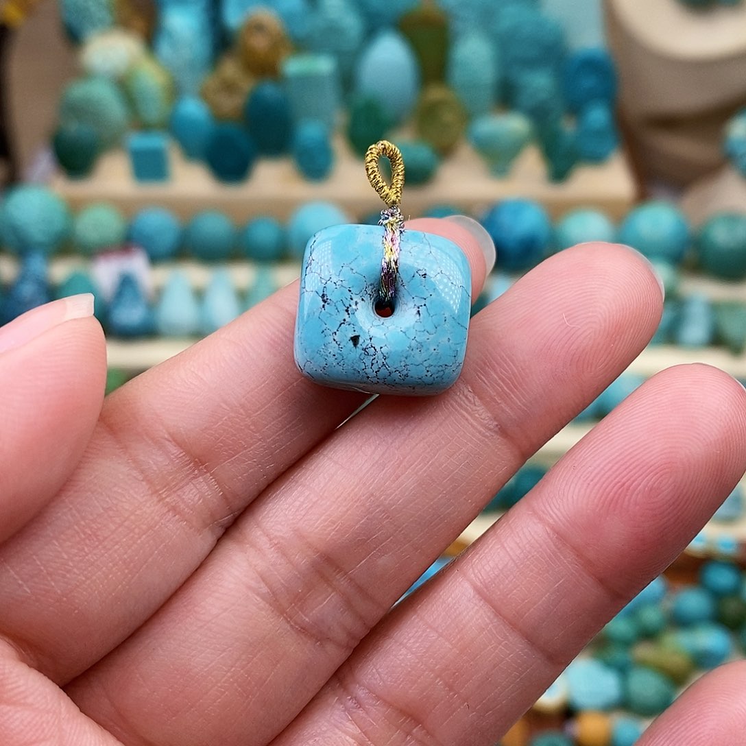 绿松石珠宝奇石未镶嵌