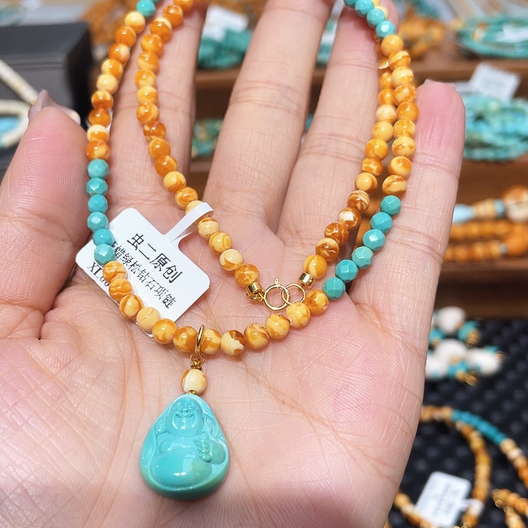 琥珀裸石未镶嵌愈项链