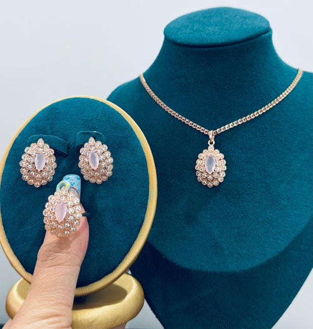 铜合金锆石戒指 新款粉色碎钻戒指套装0013