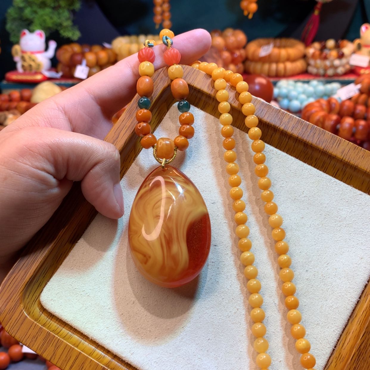 【闪购商品】蜜蜡吊坠(赠链)未镶嵌蜜蜡吊坠