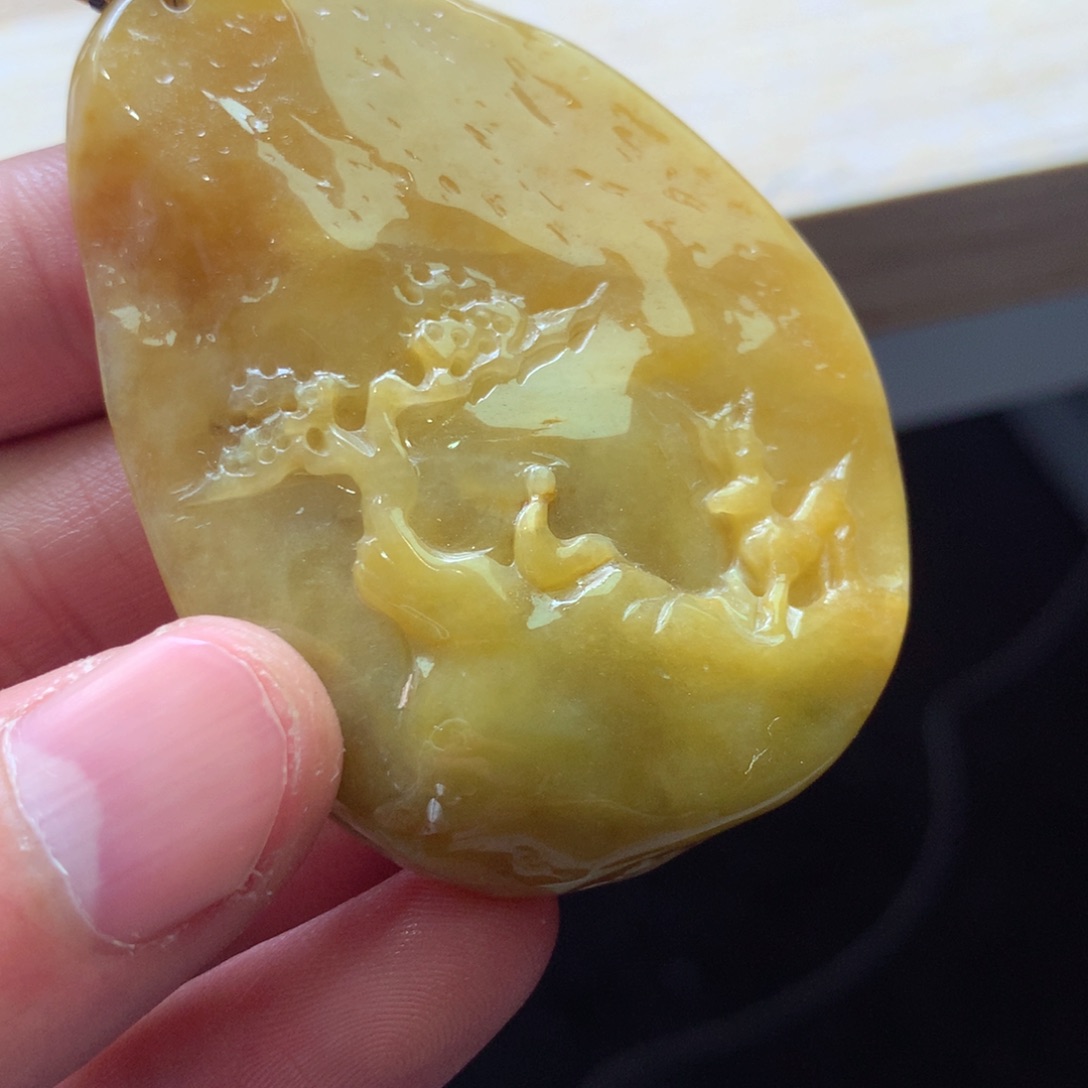 翡翠颈饰未镶嵌吊坠