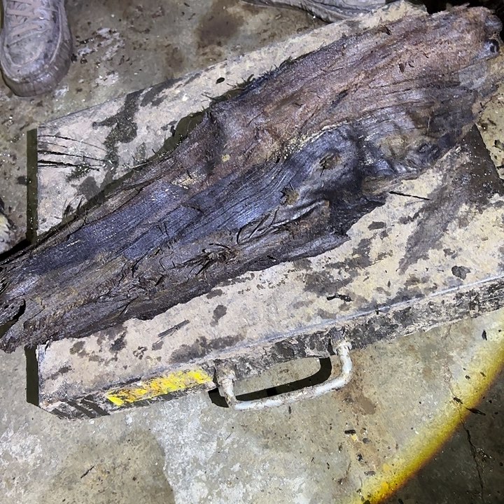 乌木金丝楠摆件毛料