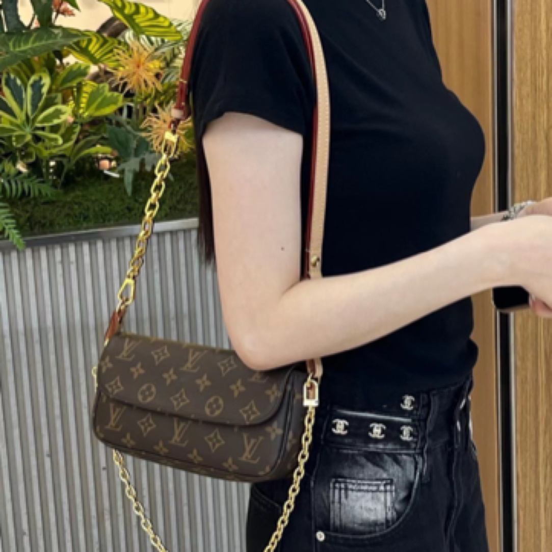 99新 LouisVuitton/路易威登 珍甄 ivy单肩斜挎包 40925