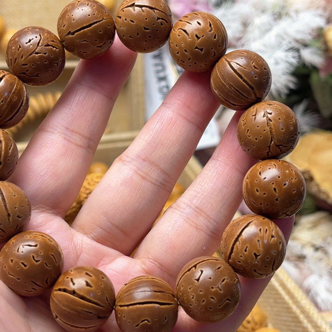 桃核红魔正圆18粉丝福利